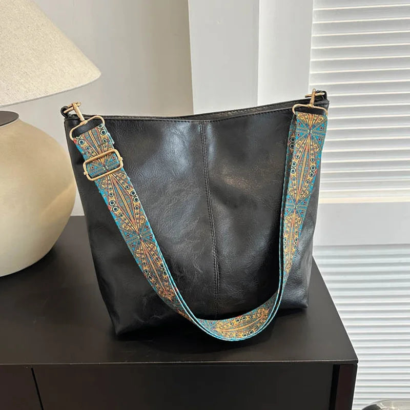 WW | Weinlese Ledergurteltasche