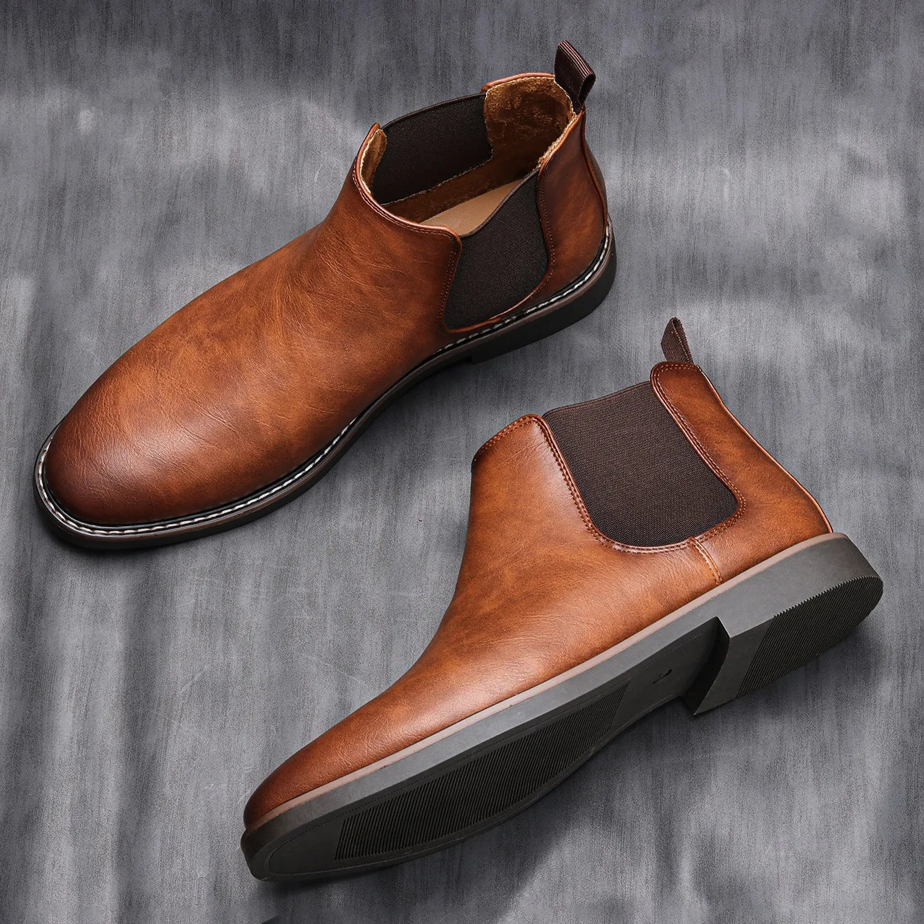 WW | Zeitlose Leder-Stiefeletten