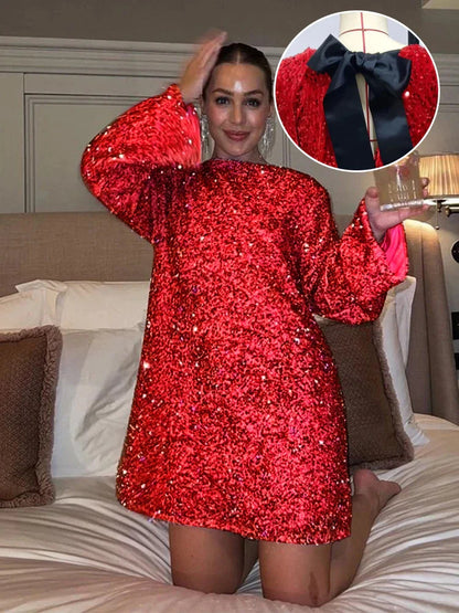 Fühlen Sie sich strahlend mit diesem Mini-Abendkleid
