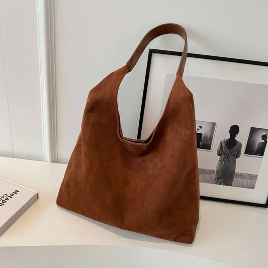 WW | Zeitlose Wildleder Schultertasche