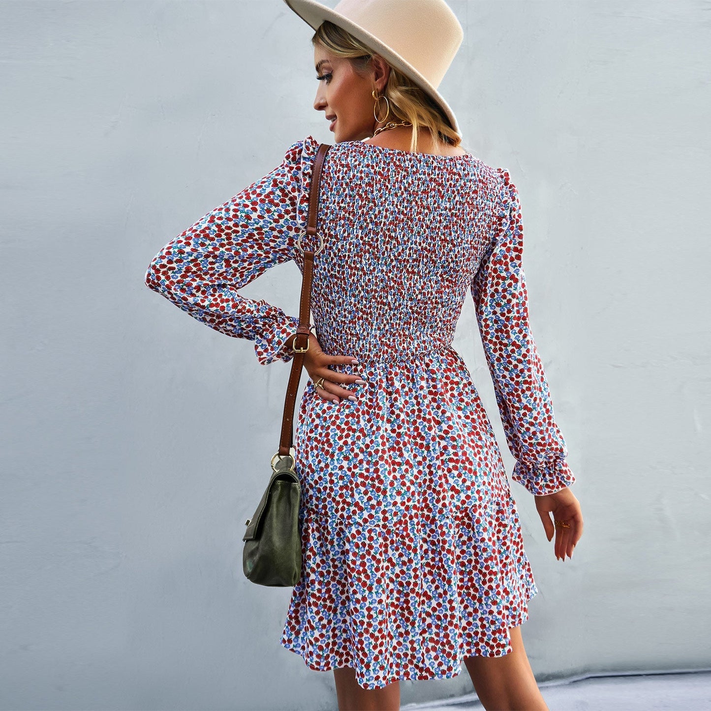 Lässiges Flare-Kleid