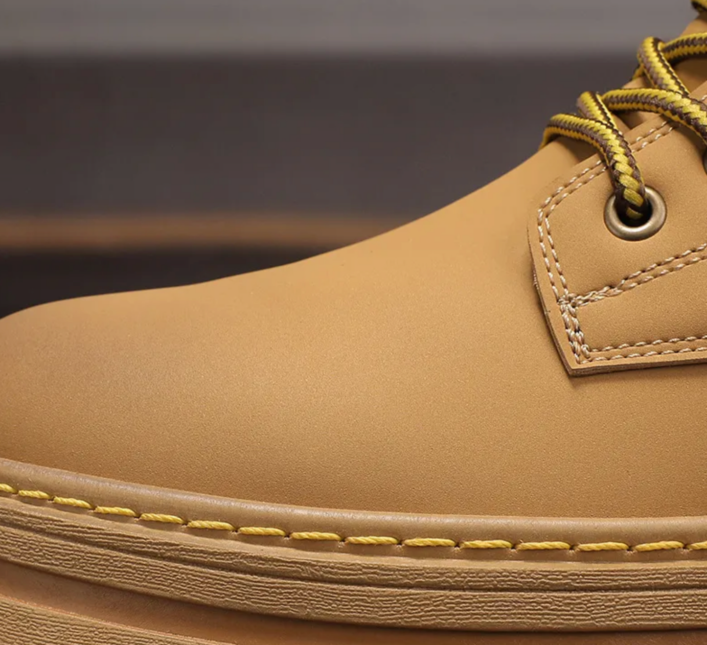 Merche modische und bequeme Schuhe
