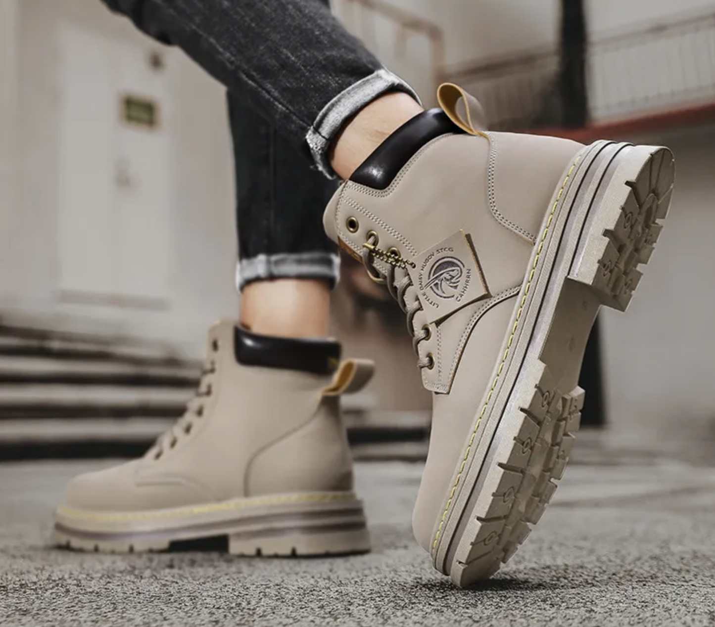 Merche modische und bequeme Schuhe