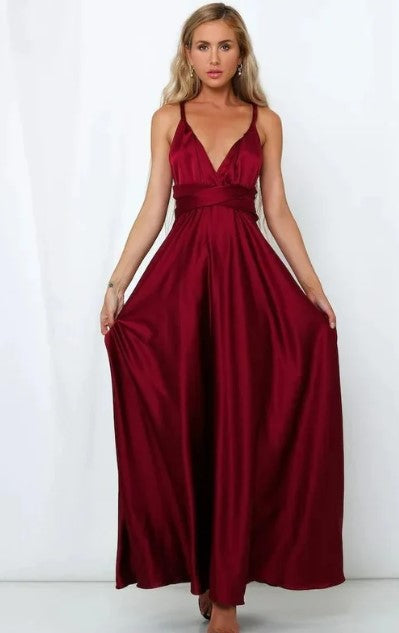 – ärmelloses satin-maxikleid mit v-ausschnitt und schmaler taille
