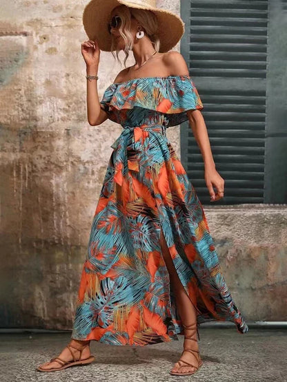 Schulterfreies Maxikleid mit Rüschen