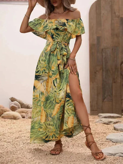 Schulterfreies Maxikleid mit Rüschen