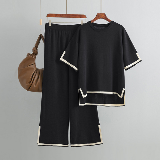 WW | Zweiteiliges Set Aus Dehnbarem, Weichem Material