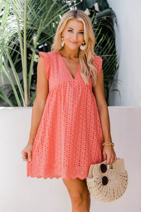 Stilvolles kurzes Kleid