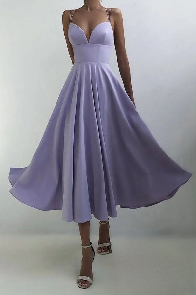 Damen-Maxikleid mit V-Ausschnitt, Rückenfrei, Gestuft