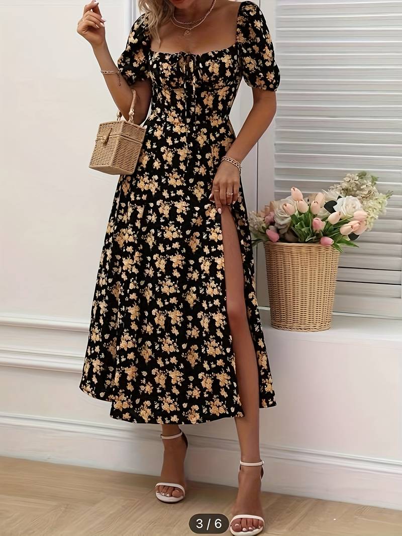 – florales a-linien-kleid mit geteiltem saum für den frühling