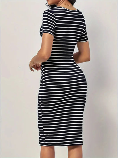 – elegantes, figurbetontes streifenkleid