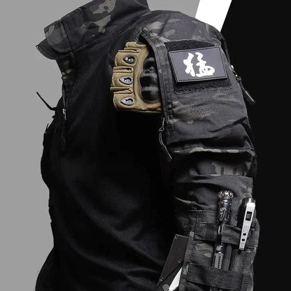 Zweiteiliger Armeeanzug
