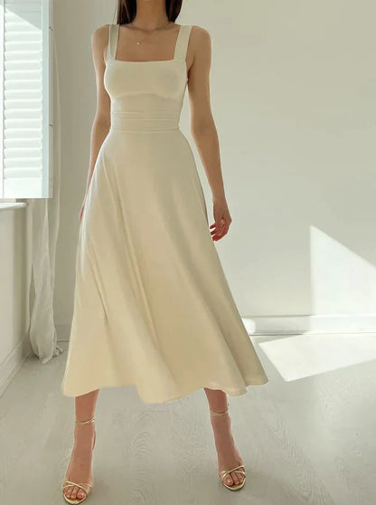 Einfaches Kleid für Damen
