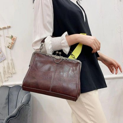 WW | Weinlese Handtasche Mit Klappverschluss