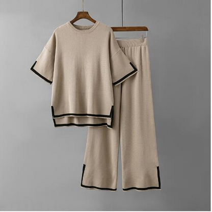 WW | Zweiteiliges Set Aus Dehnbarem, Weichem Material