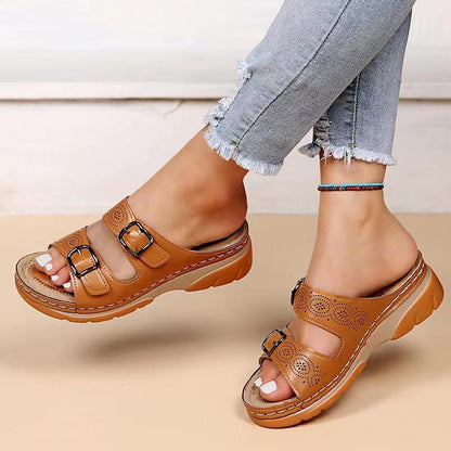 Atmungsaktive orthopädische Sandalen mit verstellbaren Schnallen für Frauen