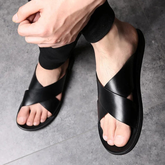 Bequeme rutschfeste Ledersandalen