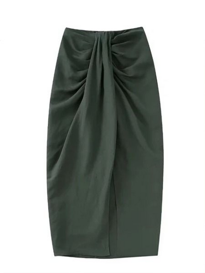 Merche-Freizeitset mit geschlitztem Rock, perfekt für einen nostalgischen und zugleich stilvollen Look in der Freizeit.