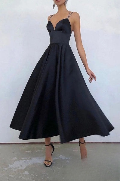 Damen-Maxikleid mit V-Ausschnitt, Rückenfrei, Gestuft