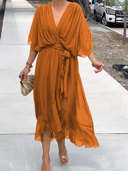 – grünes chiffonkleid mit v-ausschnitt