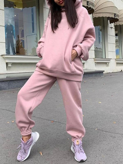 Merche einfarbiges Kapuzensweatshirt-Set mit Seitentasche