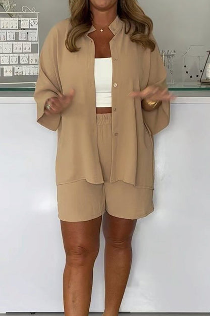 Merche Ensemble aus Hemd und Shorts - ideal für den Sommer
