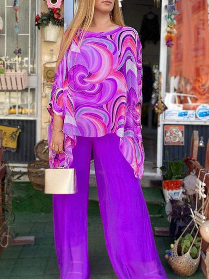 Merche Sommeranzug aus buntem Chiffon mit Rundhalsausschnitt und bedrucktem Muster