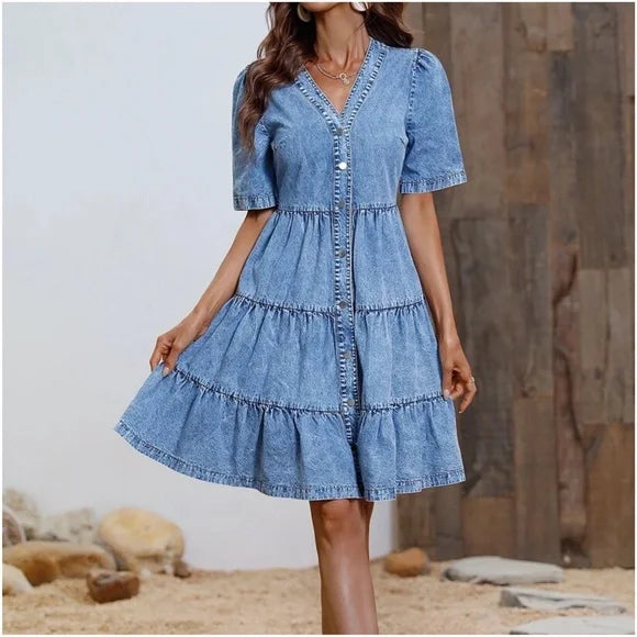 Chambray-Minikleid mit Rüschen und Knopfleiste aus Denim