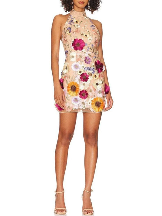 Dreidimensional besticktes Kleid mit Blumenausschnitt und schmaler Passform