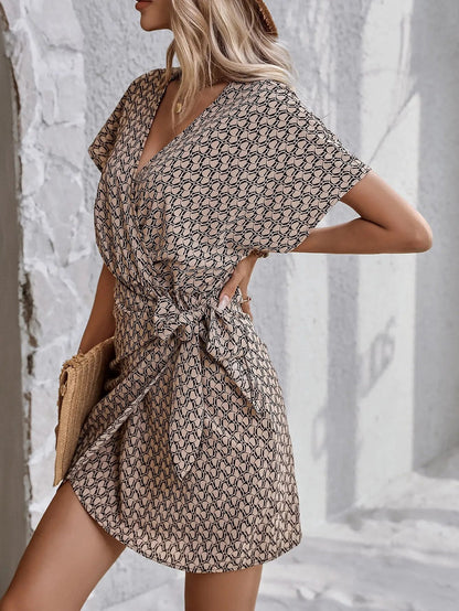 Cross Border Kleid mit V-Ausschnitt