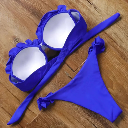 Zweiteiliger Bikini mit dekorativen Rüschen