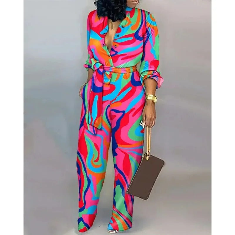 Merche im Business Stil mit Patchwork Muster und Gürtel