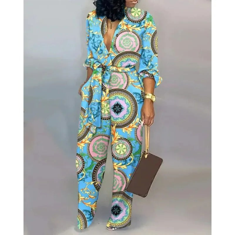 Merche im Business Stil mit Patchwork Muster und Gürtel